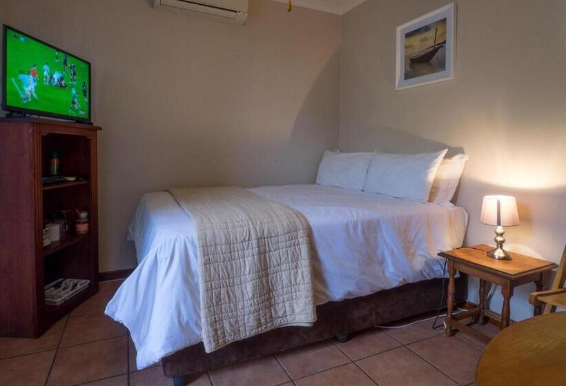 اتاق اکونومی, Carrington Guest House
