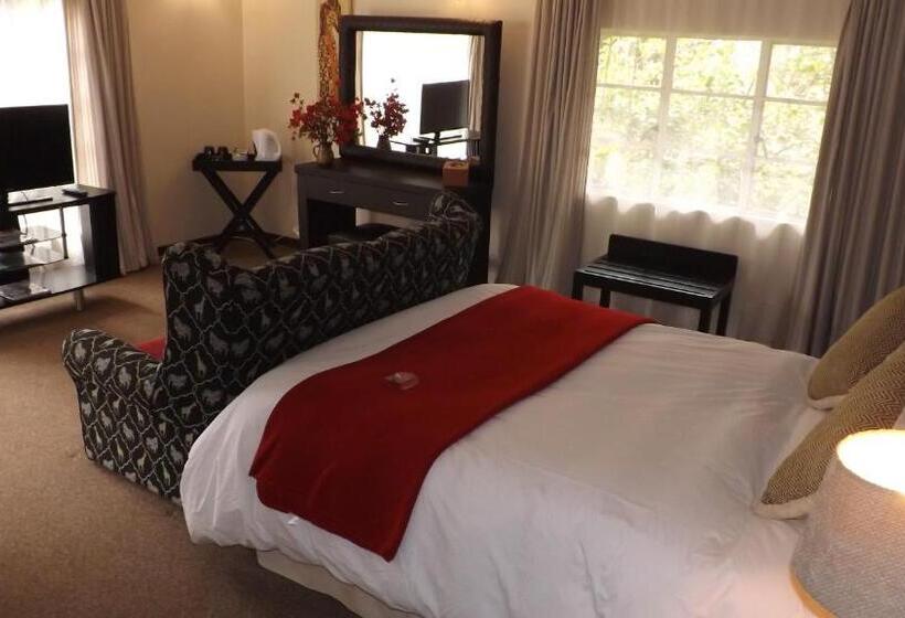 Шале 1 Спальня, Thatchings Guest House