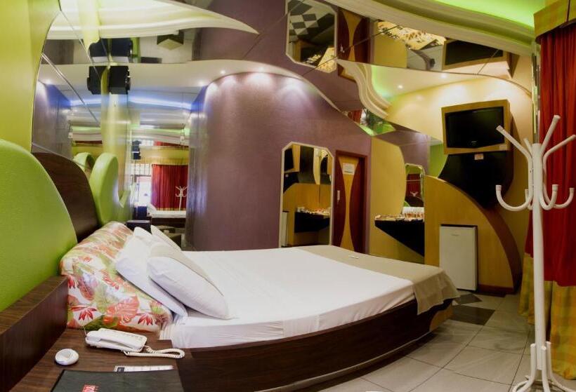 Номер Superior, Status Motel   Check In Livre