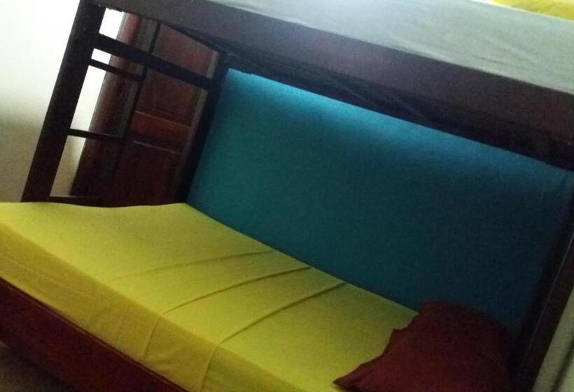 Standard Trippelrum, Hospedaje Dannita B&b