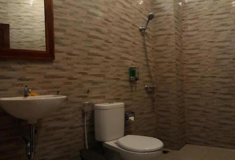 Номер Deluxe с Балконом, Villa Bungsil Gading