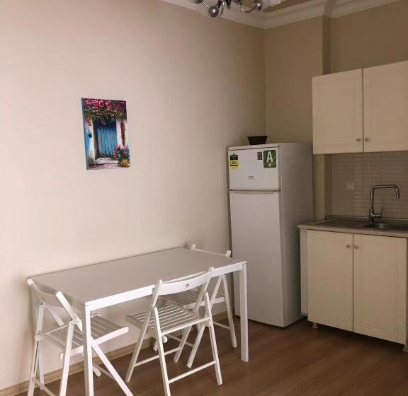 استودیوی استاندارد, Büyükada Apart Hotel   Yeni Apart