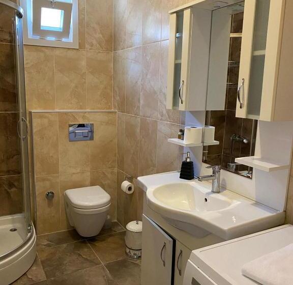 آپارتمان سوپریور 1 خوابه, Büyükada Apart Hotel   Yeni Apart