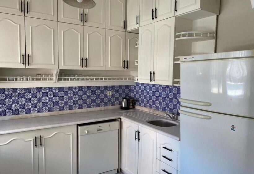 آپارتمان سوپریور 1 خوابه, Büyükada Apart Hotel   Yeni Apart