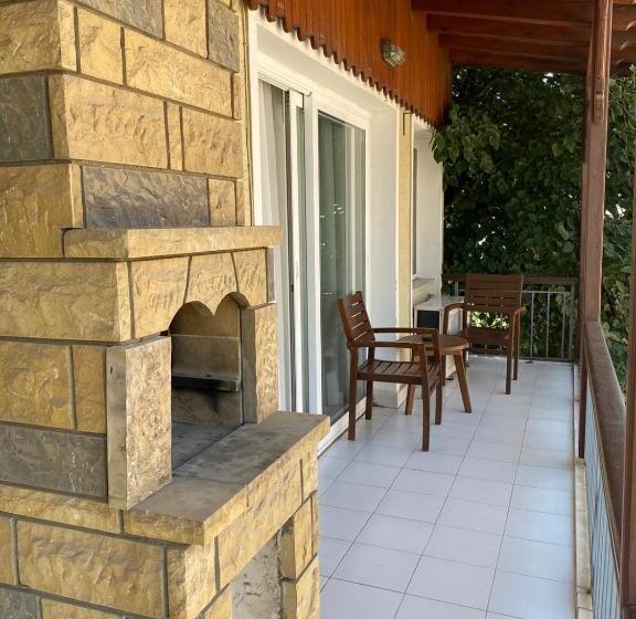 آپارتمان سوپریور 1 خوابه, Büyükada Apart Hotel   Yeni Apart
