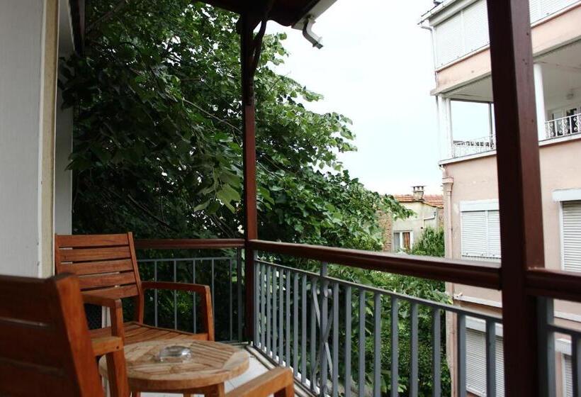 آپارتمان سوپریور 1 خوابه, Büyükada Apart Hotel   Yeni Apart