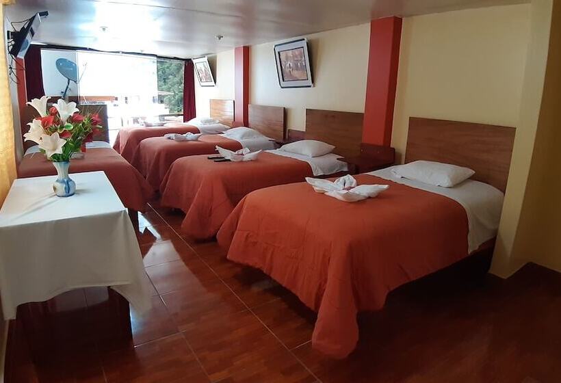 اتاق خانوادگی, Hostal Urpi