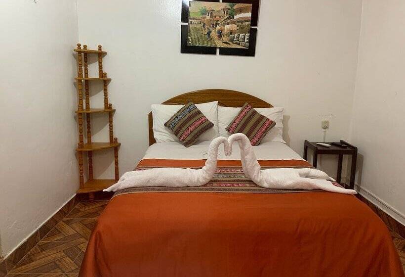 اتاق استاندارد, Hostal Urpi