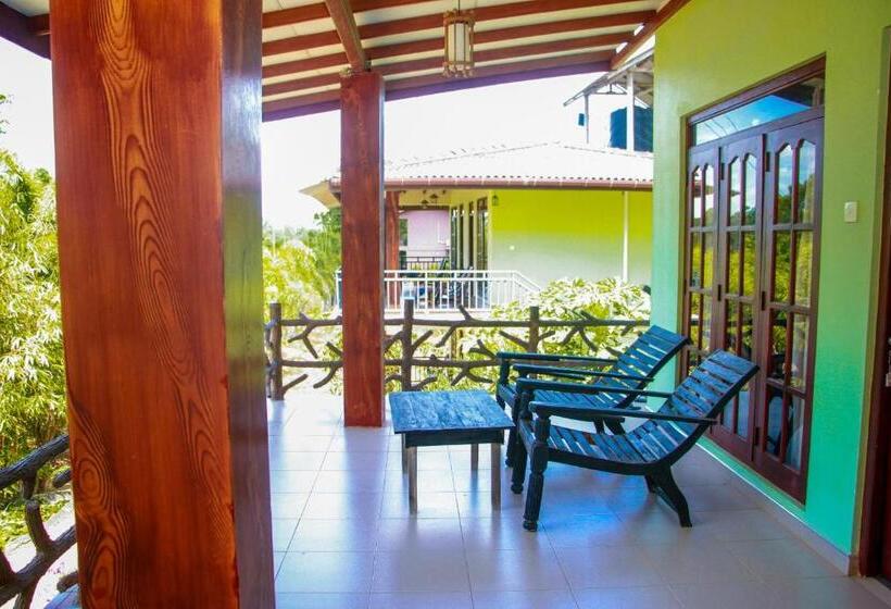 Номер Deluxe с Балконом, Darshani Lodge