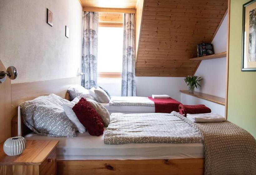 带1个卧室带观景的公寓, Hetényi Apartmanház és Birtok