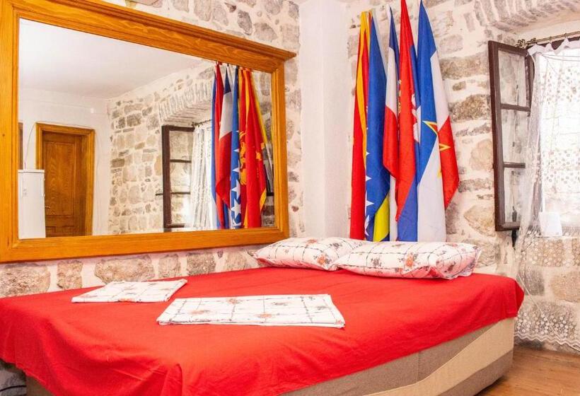 استودیو استاندارد با تخت کینگ, Guest House šljuka