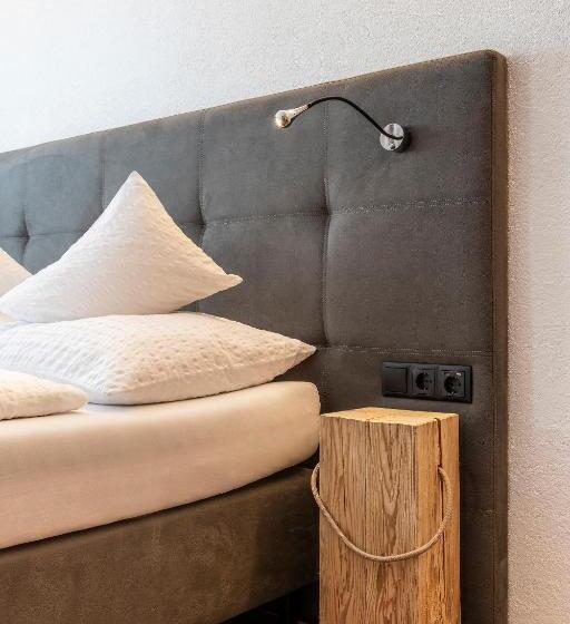 غرفة قياسية مزوَّدة بشُرفة, Gasthof Pension Wulfenia