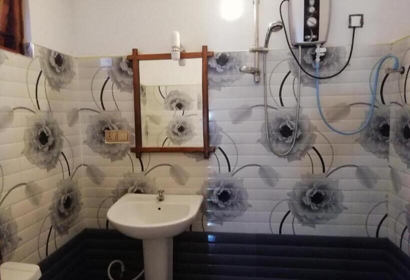 Трехместный Номер Deluxe, Lak Nilla Guest House