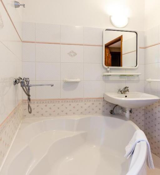 Номер Стандарт, Pension Brusenka