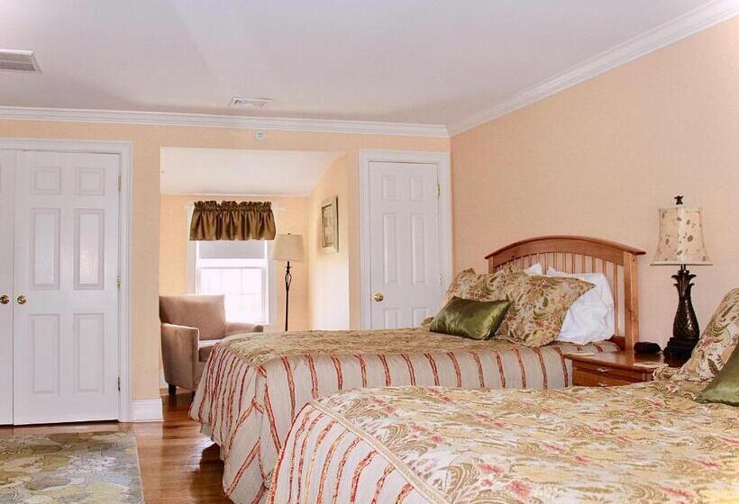 Номер Стандартный Кровать Куин, Compass Rose Inn