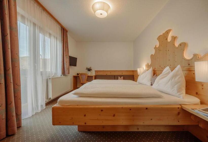 Трехместный Номер Стандарт с Балконом, Rohrmooser Schlössl