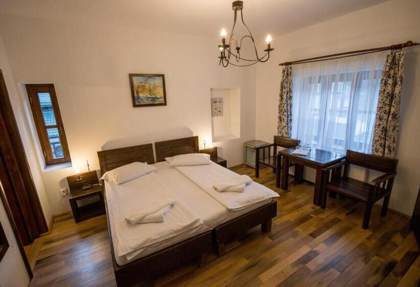 Quarto Estandar Individual, Pensiunea Rhein