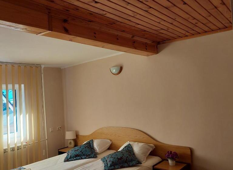 スタンダードトリプルルーム, Guest House Planinski Zdravets