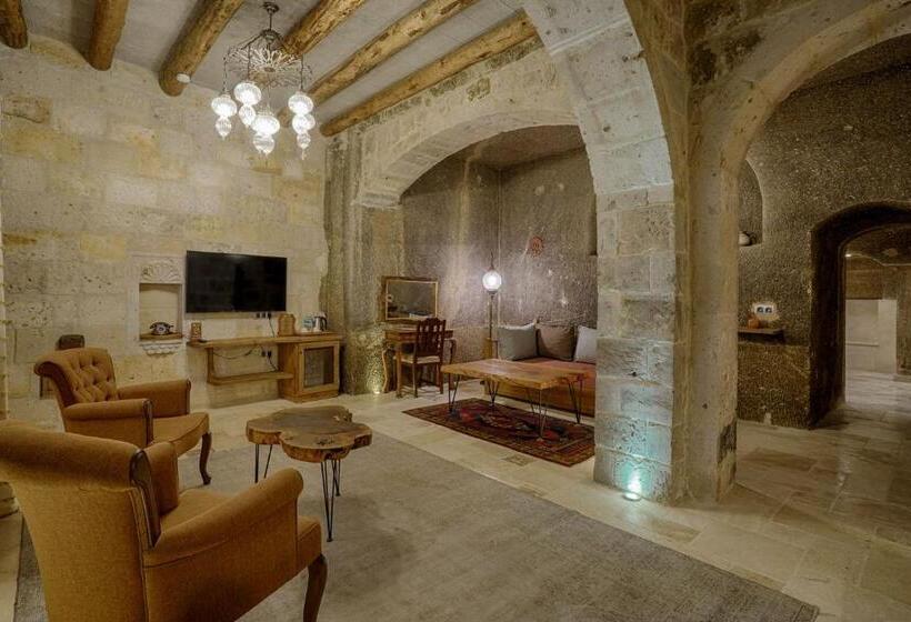 스위트, Hera Cave Suites