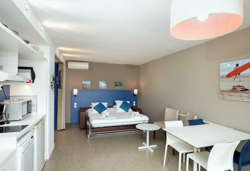 Family Suite, Sowell Family Riviera
