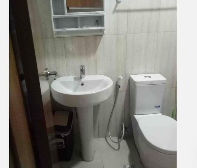 استودیوی استاندارد, 8 Adriatico Branson Condotel 20d