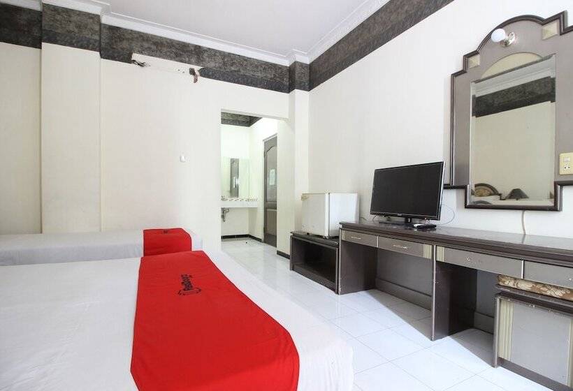 Семейный Номер, Reddoorz Near Malioboro Mall