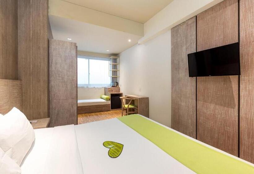 스탠다드 스튜디오, Boss Legian Hotel Powered By Archipelago
