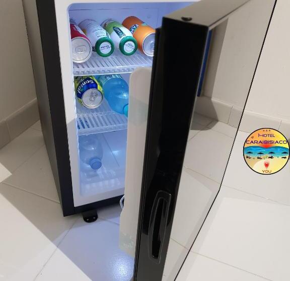 סוויטת ג'וניור נוף לים, Caraibisiaco Sul Mare