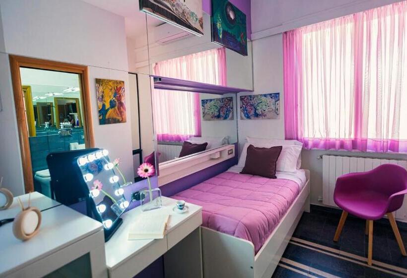 اتاق استاندارد یک نفره, B&b Degli Artisti