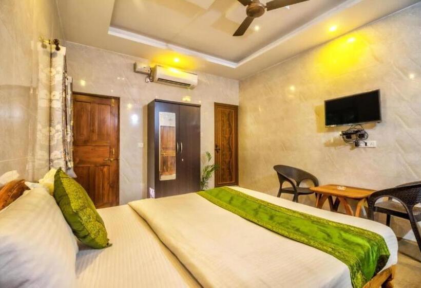Студио Стандарт с Балконом, Calangute Sea Steps