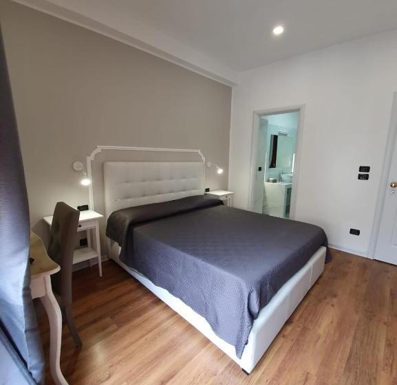 اتاق راحتی سه تخته, Guest House Piazza Carmine