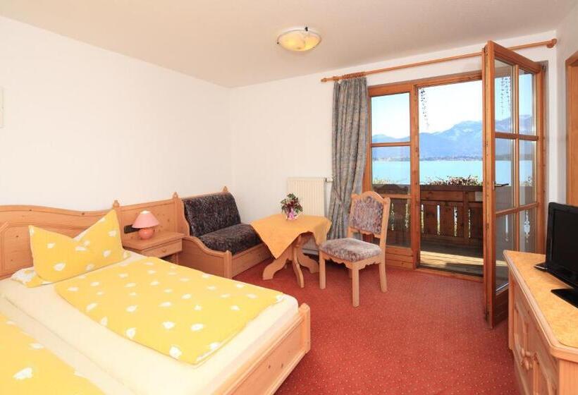 Номер Стандарт с Балконом, Cafe Maria   Pension   B&b