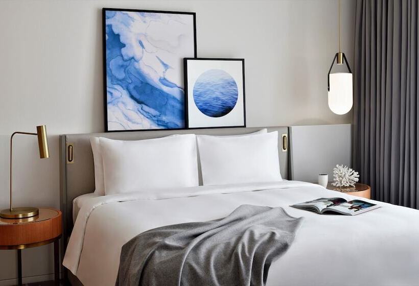 Номер Deluxe с Видом, Vida Creek Harbour