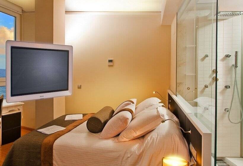 اتاق استاندارد یک نفره با چشم‌انداز دریا, Villa Venecia Hotel Boutique