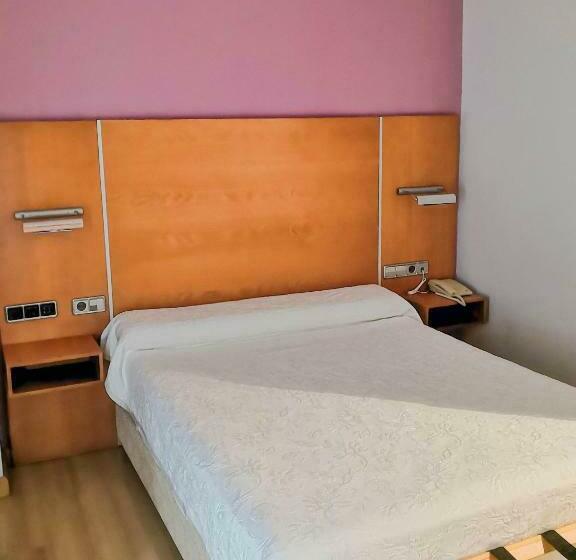 اتاق سوپریور, Faranda Marsol Candás