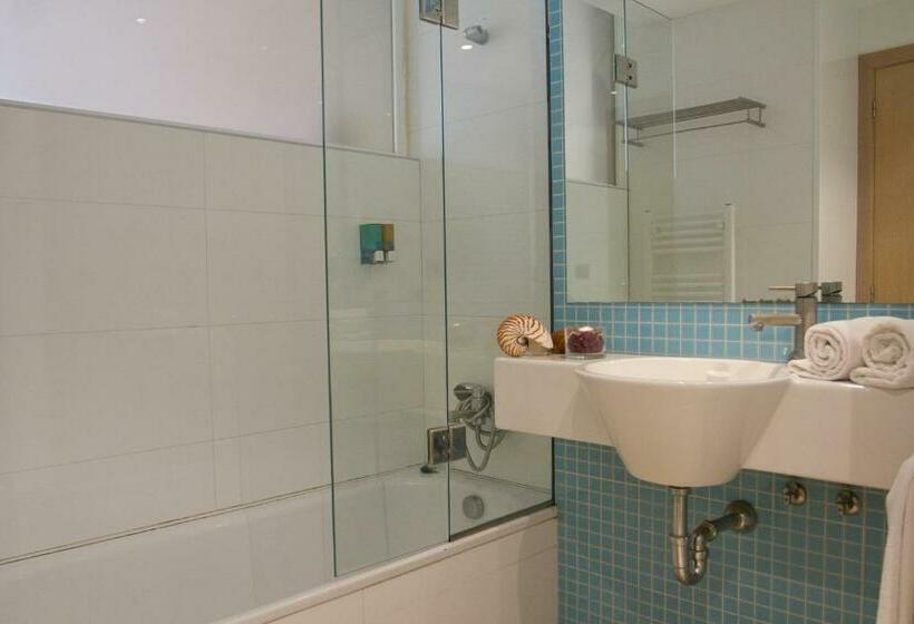 اتاق استاندارد, Hotel & Spa Dynastic