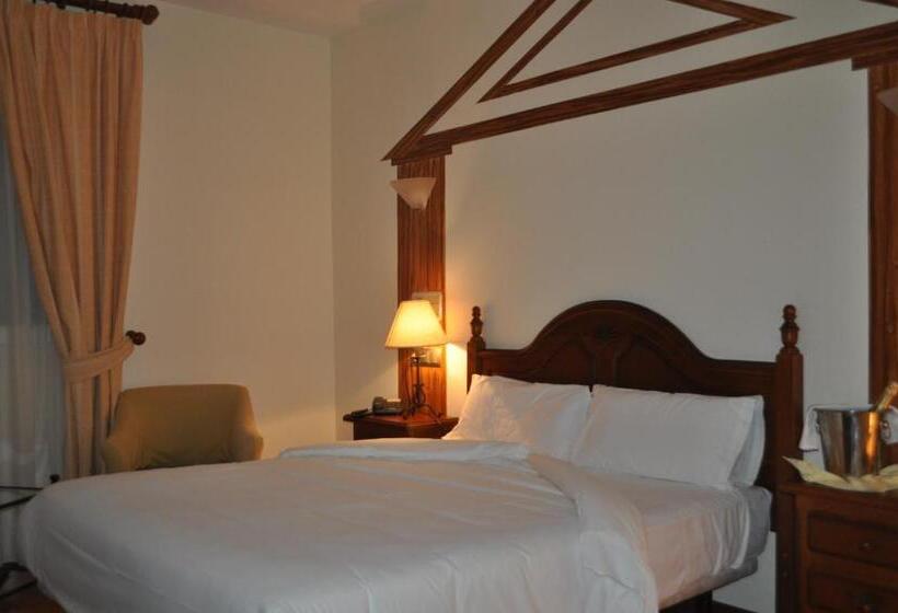 Suite, Heredero