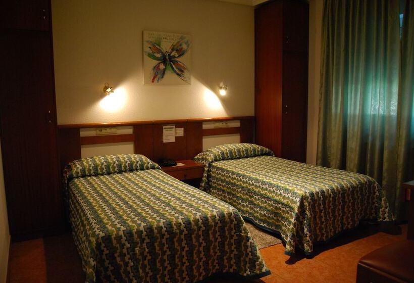 Quarto Estandar, Luarca Zabala