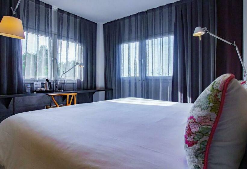 Полулюкс, Best Western Plus Hotel Alfa Aeropuerto