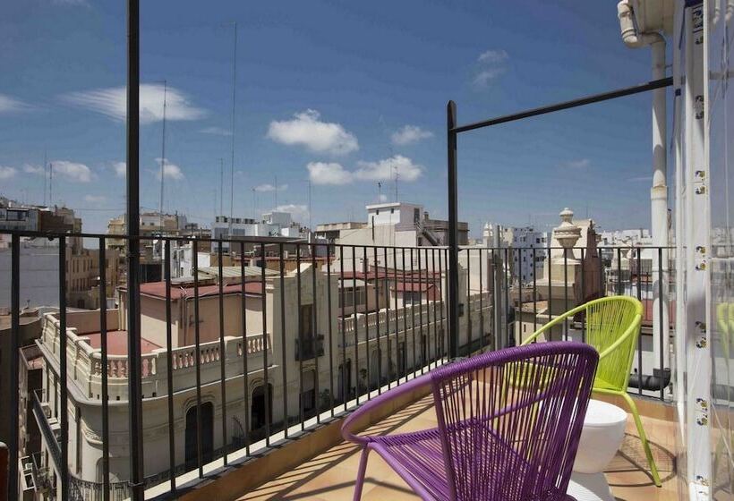 اتاق خانوادگی, Casual Del Cine Valencia