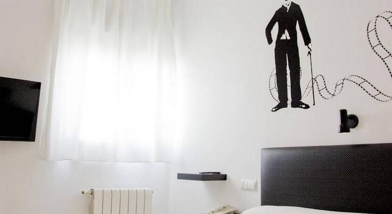 اتاق استاندارد, Casual Del Cine Valencia