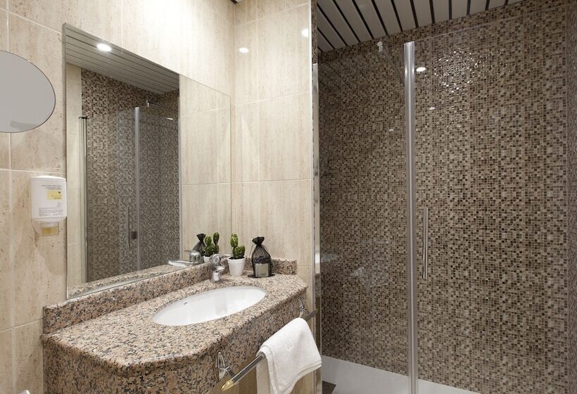 Номер Deluxe, Ciudad De Burgos