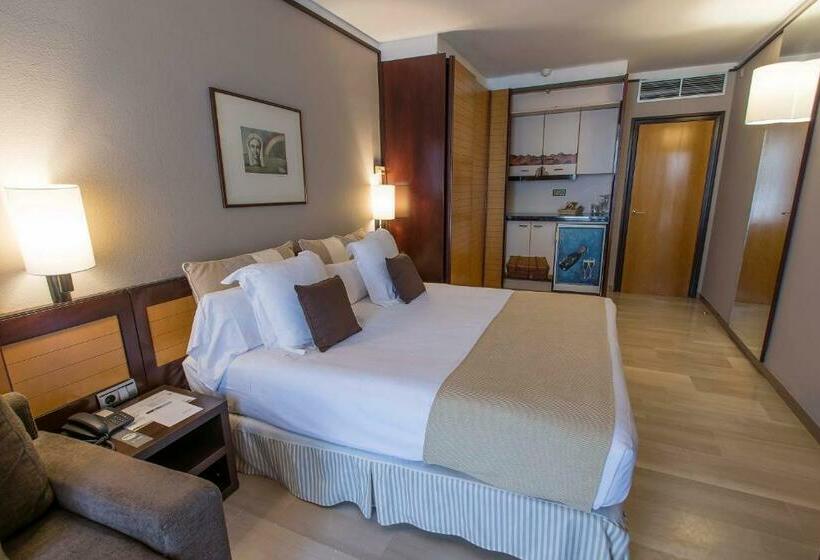 Cameră Deluxe cu Vedere la Mare cu Balcon, Estela Barcelona