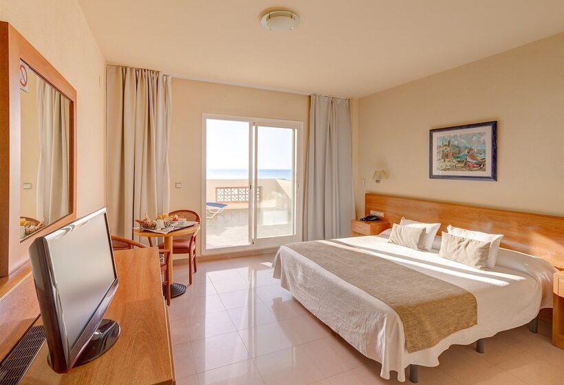 Quarto Superior Vista Mar, La Santa María