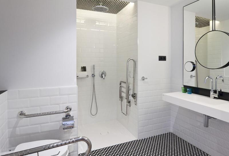 اتاق استاندارد, One Shot Palacio Reina Victoria 04