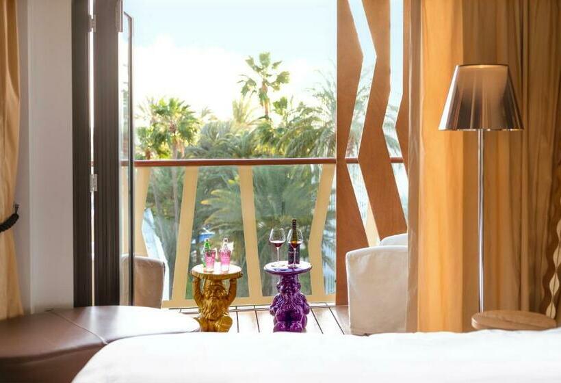 庭の見えるジュニアスイート, Bohemia Suites & Spa - Adults Only