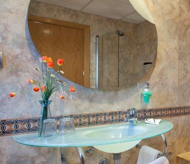 Habitación Estándar, Galaico