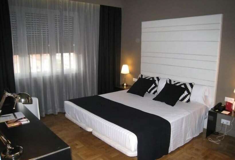Номер Стандарт, Habitus Hotel Leyre