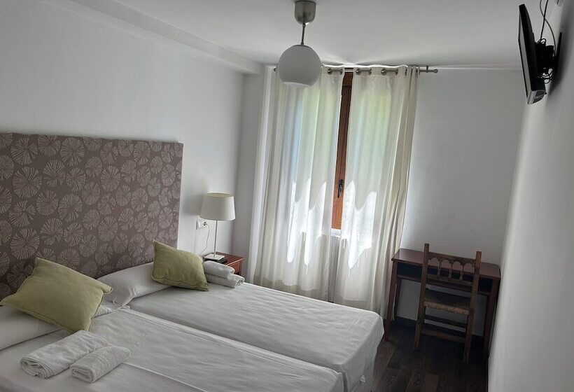 Номер Стандарт, Restaurante Hotel Badain