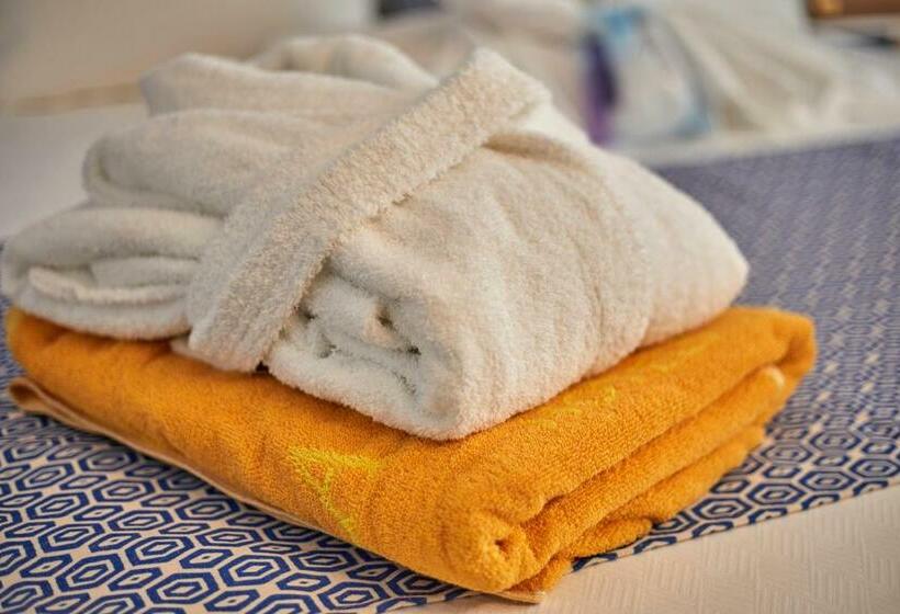 Четырехместный Номер Deluxe, Ibersol Torremolinos Beach